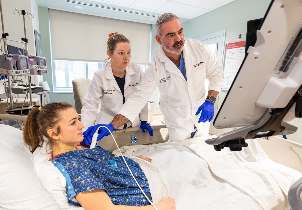 Critical Care Overview-Bonomo Albertson and Patient